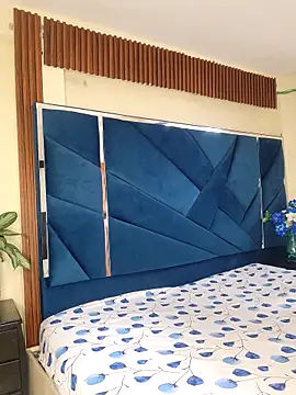 Snapshot of CrisMarulanda chatting on November 22, 2025, 4:17 pm CrisMarulanda online show from November 22, 2025, 4:17 pm