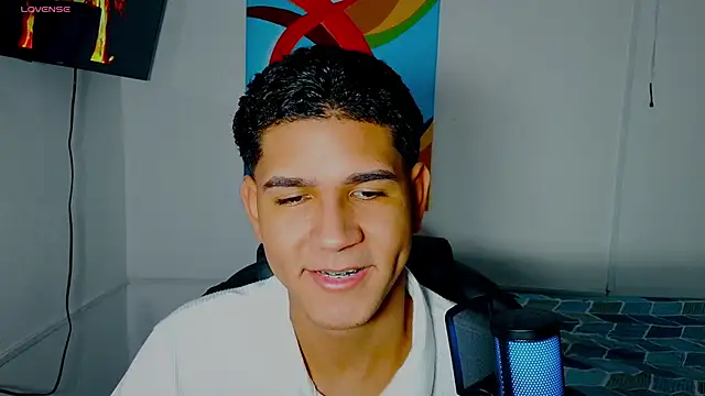 juanacock 1 online show from November 9, 2025, 3:21 am