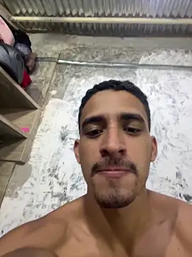 ikaro21 online show from February 10, 2026, 9:36 pm