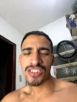 ikaro21 online show from November 17, 2025, 3:21 am