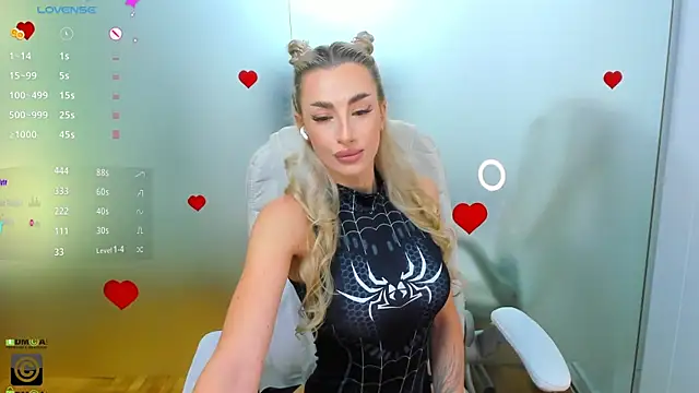 Snapshot of aileen_williams chatting on November 1, 2025, 8:41 am aileen williams online show from November 1, 2025, 8:41 am