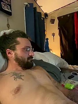 Snapshot of Lilbig_24 chatting on October 16, 2025, 3:04 am Lilbig 24 online show from October 16, 2025, 3:04 am