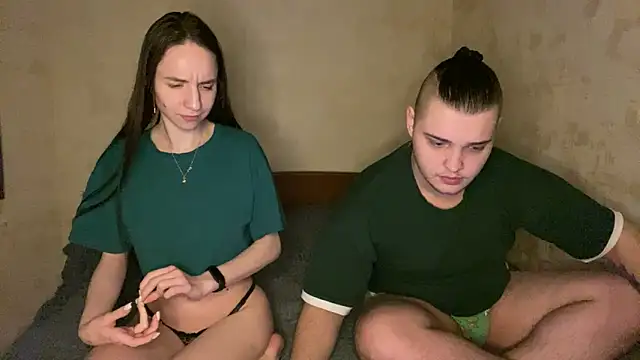 lailarays online show from February 9, 2026, 9:35 pm