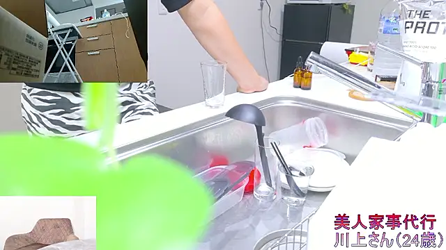 Snapshot of Mr_Genghis_Khan chatting on September 19, 2025, 8:29 am Mr Genghis Khan online show from September 19, 2025, 8:29 am