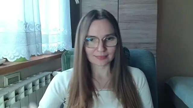 Snapshot of LooveELLYx chatting on November 20, 2025, 7:53 am LooveELLYx online show from November 20, 2025, 7:53 am