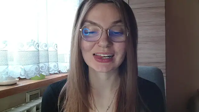 Snapshot of LooveELLYx chatting on November 14, 2025, 7:34 am LooveELLYx online show from November 14, 2025, 7:34 am