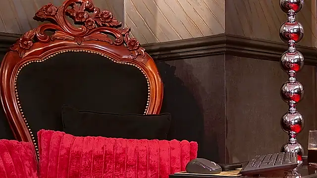 MistressEly online show from February 18, 2026, 1:40 pm