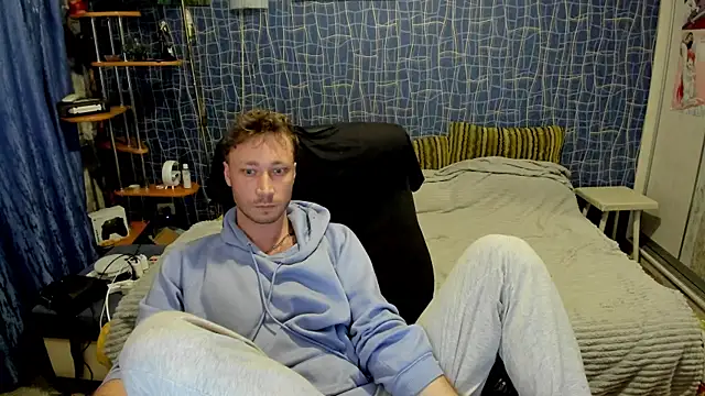CuteBoy228 online show from May 20, 2026, 9:01 pm