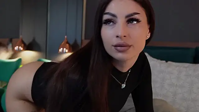 Snapshot of EmilyTrix chatting on January 15, 2026, 4:38 am EmilyTrix online show from January 15, 2026, 4:38 am