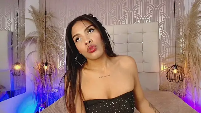 LexieBloom online show from March 10, 2026, 4:05 am