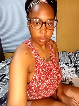 Snapshot of PreggyBunny chatting on October 18, 2025, 10:45 pm PreggyBunny online show from October 18, 2025, 10:45 pm