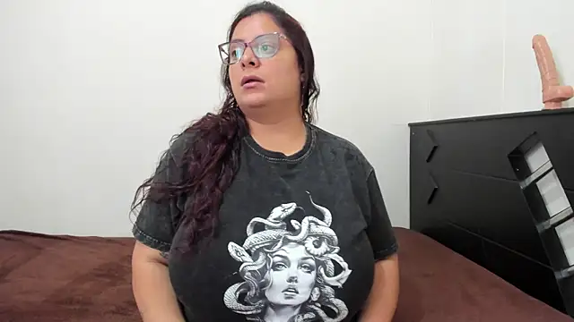 Snapshot of from_heaven1 chatting on November 24, 2025, 7:14 pm from heaven1 online show from November 24, 2025, 7:14 pm