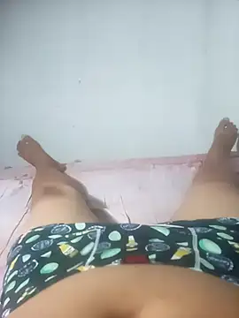 cora08 online show from November 27, 2025, 9:04 pm