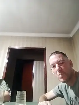 Snapshot of elpolaquin chatting on February 9, 2026, 1:58 am elpolaquin online show from February 9, 2026, 1:58 am