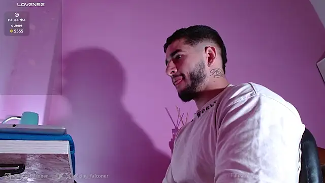 king falconer online show from March 12, 2026, 8:24 pm