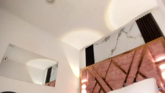 Snapshot of kandy_bronw chatting on September 21, 2025, 1:44 am kandy bronw online show from September 21, 2025, 1:44 am