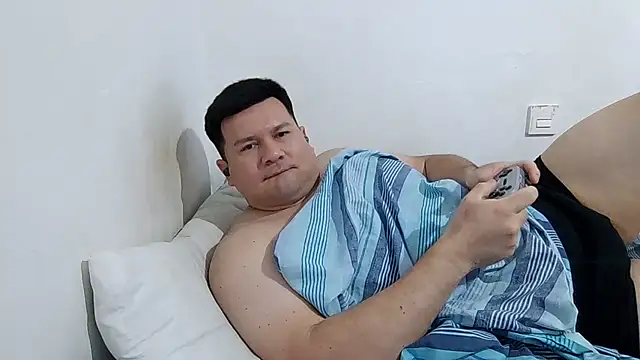 Snapshot of fuckynations chatting on July 10, 2026, 10:32 pm fuckynations online show from July 10, 2026, 10:32 pm