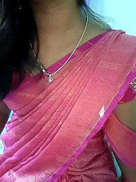 Snapshot of Laxmipriyatamil chatting on May 14, 2026, 12:07 am Laxmipriyatamil online show from May 14, 2026, 12:07 am