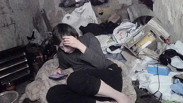 Snapshot of makarov1993 chatting on June 7, 2026, 5:56 am makarov1993 online show from June 7, 2026, 5:56 am