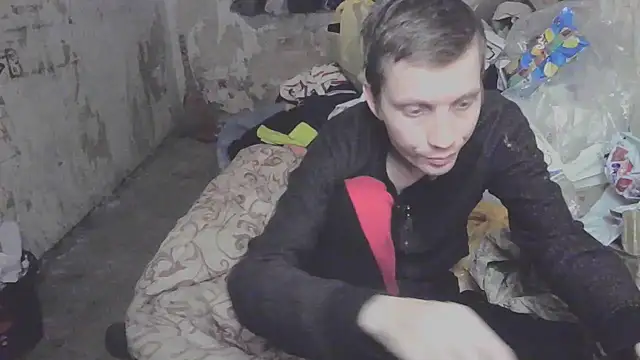 makarov1993 online show from November 11, 2025, 9:48 am