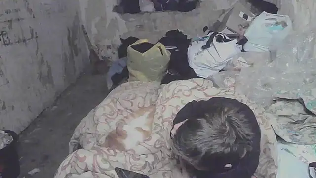 makarov1993 online show from November 9, 2025, 4:05 am