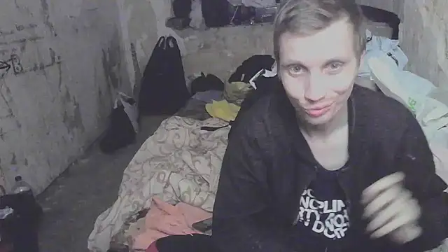 makarov1993 online show from November 14, 2025, 8:12 pm