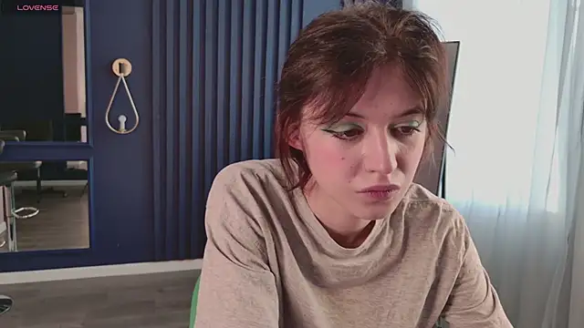 chloe dreammm online show from February 21, 2026, 12:18 pm