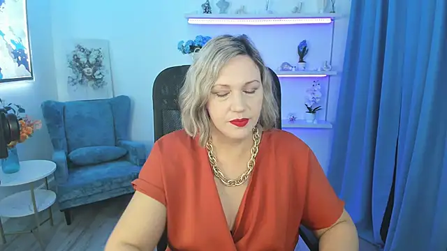 Snapshot of NinaStarle chatting on November 8, 2025, 5:22 am NinaStarle online show from November 8, 2025, 5:22 am