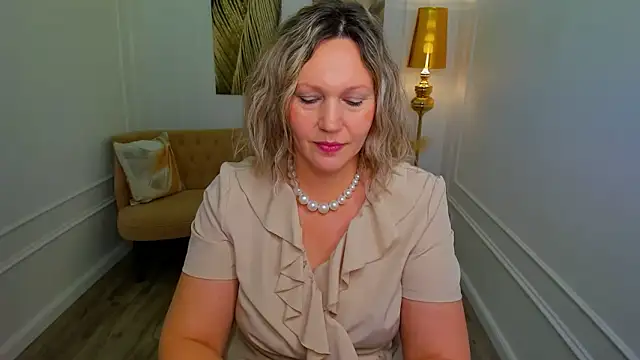 Snapshot of NinaStarle chatting on February 6, 2026, 11:39 am NinaStarle online show from February 6, 2026, 11:39 am