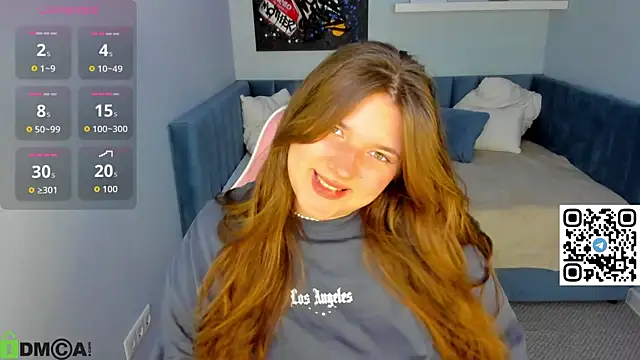 Snapshot of Chloee_White chatting on September 12, 2025, 1:17 am Chloee White online show from September 12, 2025, 1:17 am