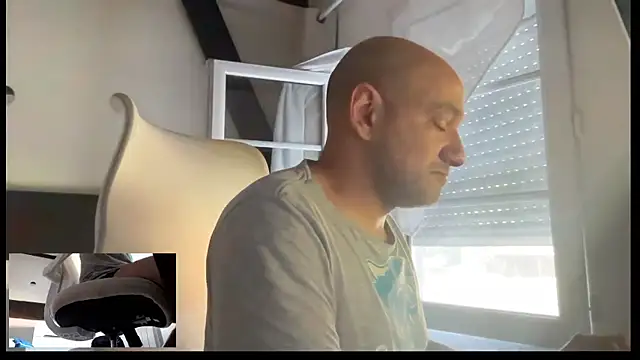 Ctrl Nous online show from May 26, 2026, 6:22 am