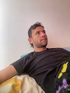 Michaell Spinelly online show from November 30, 2025, 3:02 pm