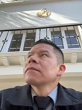 Snapshot of Manu0586 chatting on November 7, 2025, 1:26 pm Manu0586 online show from November 7, 2025, 1:26 pm