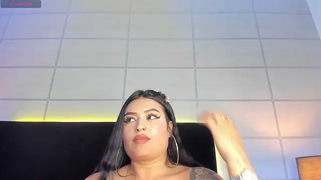 Snapshot of Kendra_kobein chatting on December 14, 2025, 8:31 am Kendra kobein online show from December 14, 2025, 8:31 am