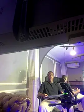 Snapshot of CharlesBrown_ chatting on December 15, 2025, 11:38 am CharlesBrown online show from December 15, 2025, 11:38 am