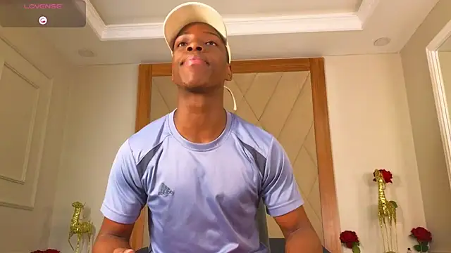 Snapshot of CharlesBrown_ chatting on June 5, 2026, 1:39 pm CharlesBrown online show from June 5, 2026, 1:39 pm
