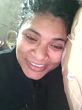 couple 71 online show from December 15, 2025, 6:41 am