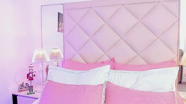 LilBoonew online show from December 4, 2025, 12:26 pm