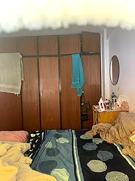 Haustin202 online show from October 2, 2025, 5:38 pm