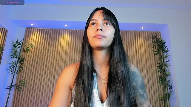 Snapshot of freyja_sweet_ chatting on October 12, 2025, 11:33 am freyja sweet online show from October 12, 2025, 11:33 am