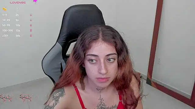 Snapshot of star_shooting8 chatting on December 5, 2025, 8:17 pm star shooting8 online show from December 5, 2025, 8:17 pm