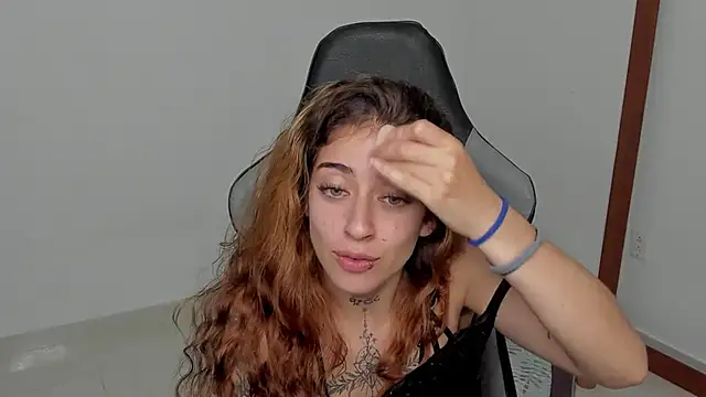 Snapshot of star_shooting8 chatting on November 7, 2025, 8:57 pm star shooting8 online show from November 7, 2025, 8:57 pm