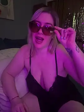 Granlady7 online show from February 15, 2026, 5:19 am