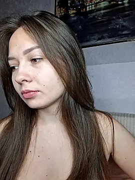 Olivia OliV online show from October 18, 2025, 12:34 am