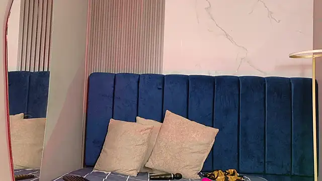 kiaratentation online show from April 13, 2026, 7:18 pm