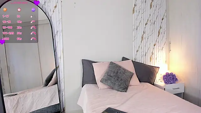 MissVioleet  online show from April 18, 2026, 7:58 pm