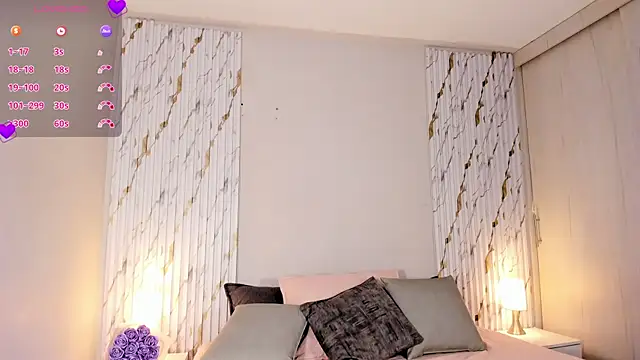 MissVioleet  online show from April 1, 2026, 5:21 pm