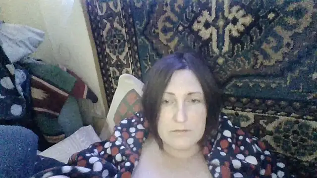 Snapshot of AllaSowinskaya chatting on February 18, 2026, 1:29 pm AllaSowinskaya online show from February 18, 2026, 1:29 pm