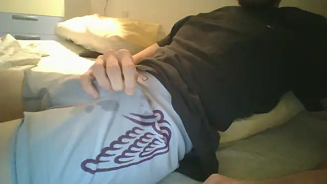 Snapshot of Hotboy096 chatting on October 8, 2025, 5:02 pm Hotboy096 online show from October 8, 2025, 5:02 pm