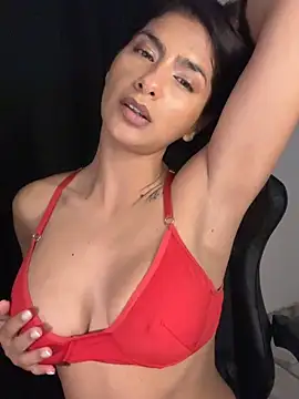 Snapshot of chicachocolate01 chatting on May 17, 2026, 4:34 am chicachocolate01 online show from May 17, 2026, 4:34 am